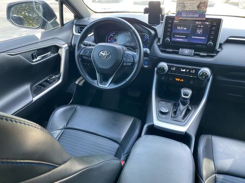Used 2020 Toyota RAV4 XSE w/ XSE Grade Weather Package AWD/4WD image 19