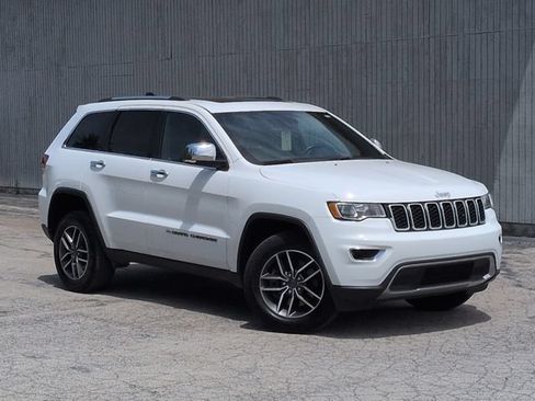Used 2022 Jeep Grand Cherokee Limited AWD/4WD image 11