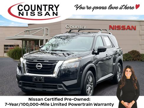 Certified 2023 Nissan Pathfinder SV image 1