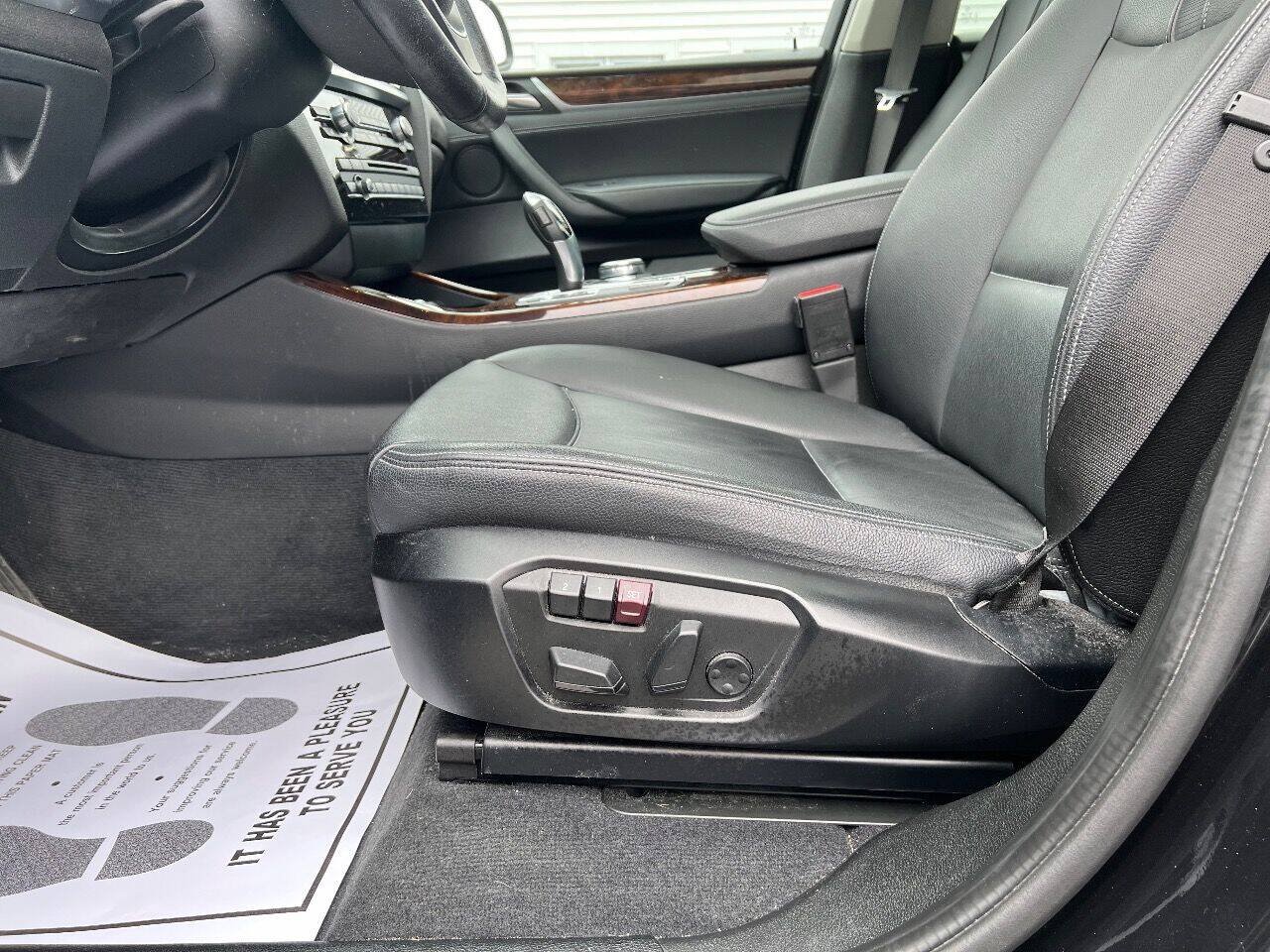 Used 2016 BMW X3 xDrive28i AWD/4WD image 30