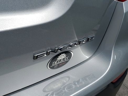 Used 2022 Buick Encore Preferred w/ Safety Package image 8