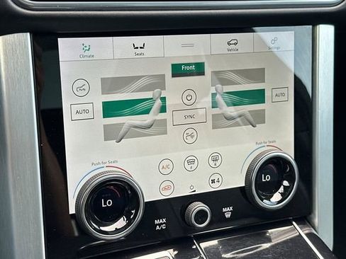 Used 2022 Land Rover Range Rover Westminster Edition image 19