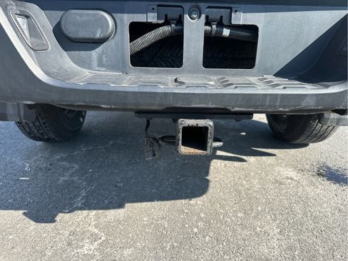 Used 2022 Toyota Tacoma SR image 15