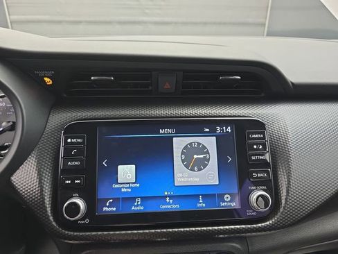 Used 2024 Nissan Kicks SV image 31