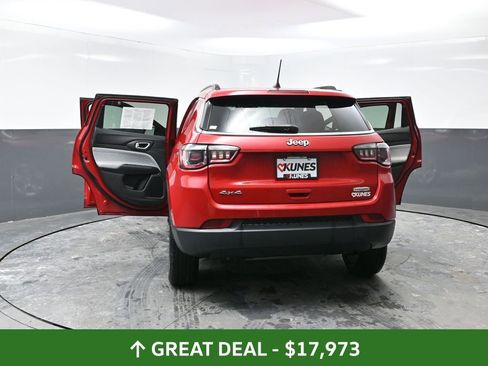 Used 2024 Jeep Compass Latitude w/ Altitude Special Edition image 59