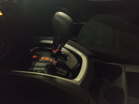 Used 2015 Nissan Rogue SV w/ SV Moonroof Package FWD image 26