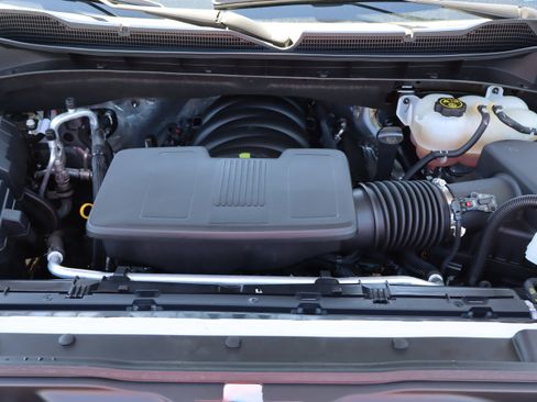 Certified 2024 Chevrolet Silverado 1500 LT Trail Boss w/ LT Trail Boss Premium Package AWD/4WD image 43