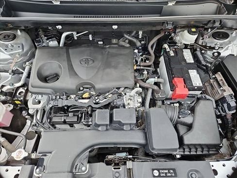 Used 2024 Toyota RAV4 XLE FWD image 28