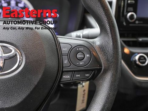 Used 2021 Toyota Corolla LE w/ Protection Package (TMS) image 16