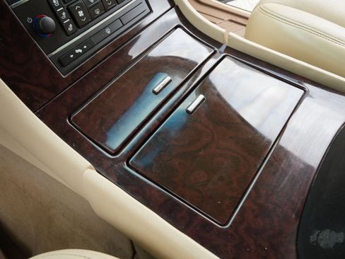 Used 2008 Cadillac Escalade EXT image 25