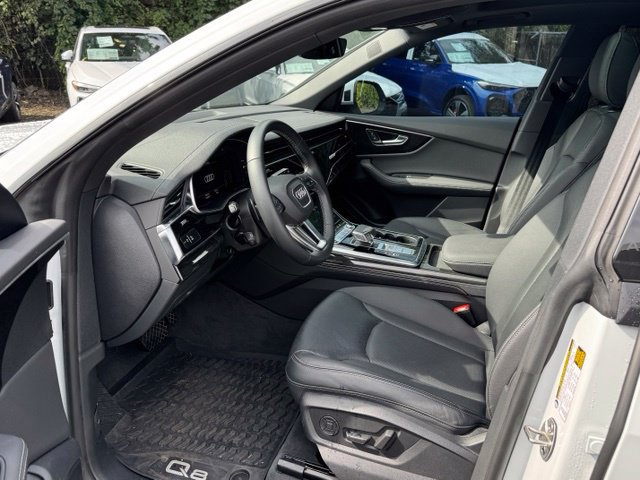 Used 2026 Audi Q8 Premium Plus AWD/4WD image 15