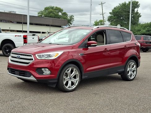 Certified 2018 Ford Escape Titanium w/ Ford Safe & Smart Package AWD/4WD image 5