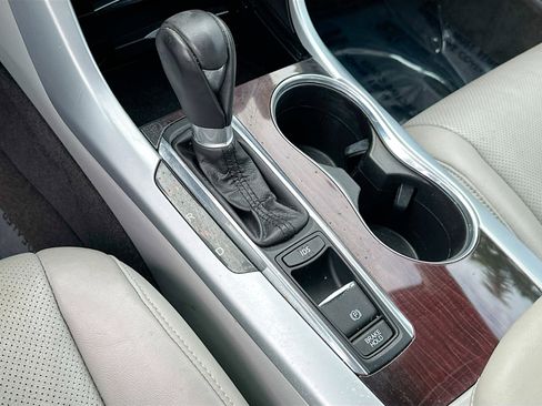 Used 2015 Acura TLX w/ Technology Package image 16