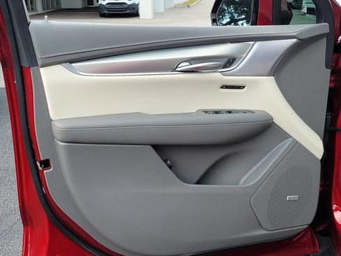 Certified 2024 Cadillac XT5 Premium Luxury FWD image 26