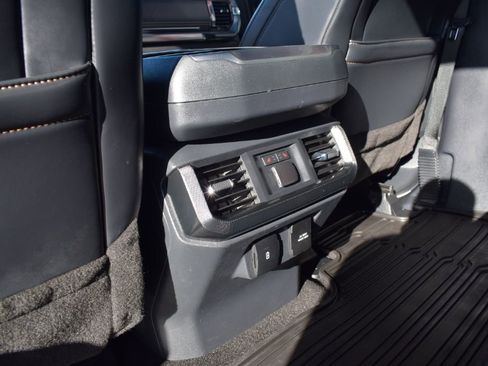 Used 2021 Ford F150 Platinum w/ Equipment Group 701A High image 13