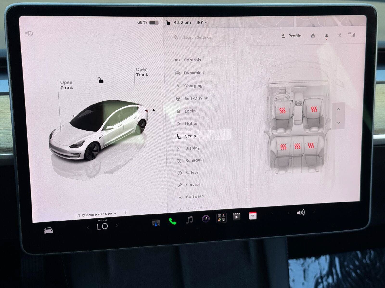 Used 2022 Tesla Model 3 Standard Range RWD image 27