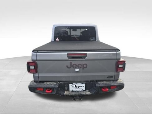 Used 2020 Jeep Gladiator Rubicon image 4
