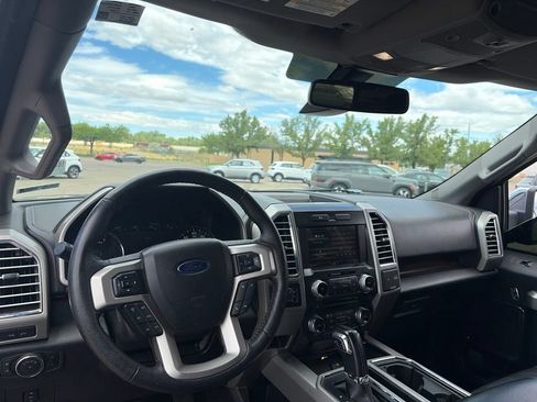 Used 2015 Ford F150 Lariat w/ Equipment Group 502A Luxury AWD/4WD image 27