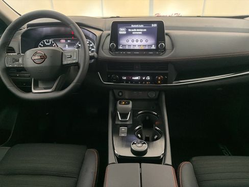 New 2026 Nissan Rogue SV AWD/4WD image 19