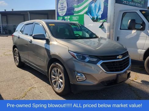 Used 2018 Chevrolet Equinox LT FWD image 5
