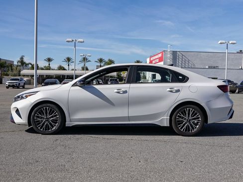 Used 2024 Kia Forte GT-Line image 7