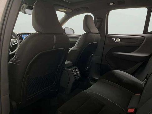 Used 2023 Volvo XC40 Recharge Ultimate AWD/4WD image 64