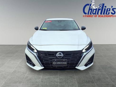 Certified 2024 Nissan Altima 2.5 SV AWD/4WD image 2