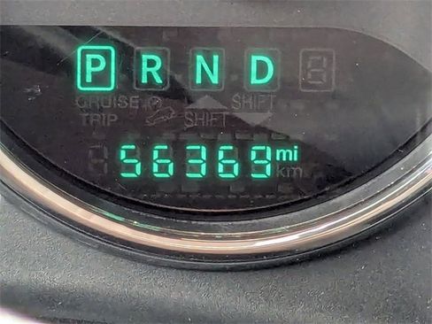 Used 2018 Jeep Wrangler Unlimited Sahara image 20