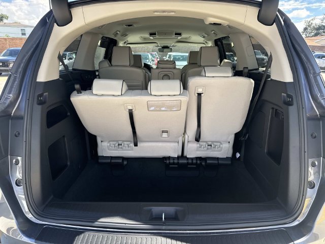New 2027 Honda Odyssey Touring image 7