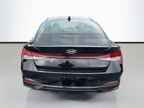 Used 2021 Hyundai Elantra Limited w/ Cargo Package FWD image 7