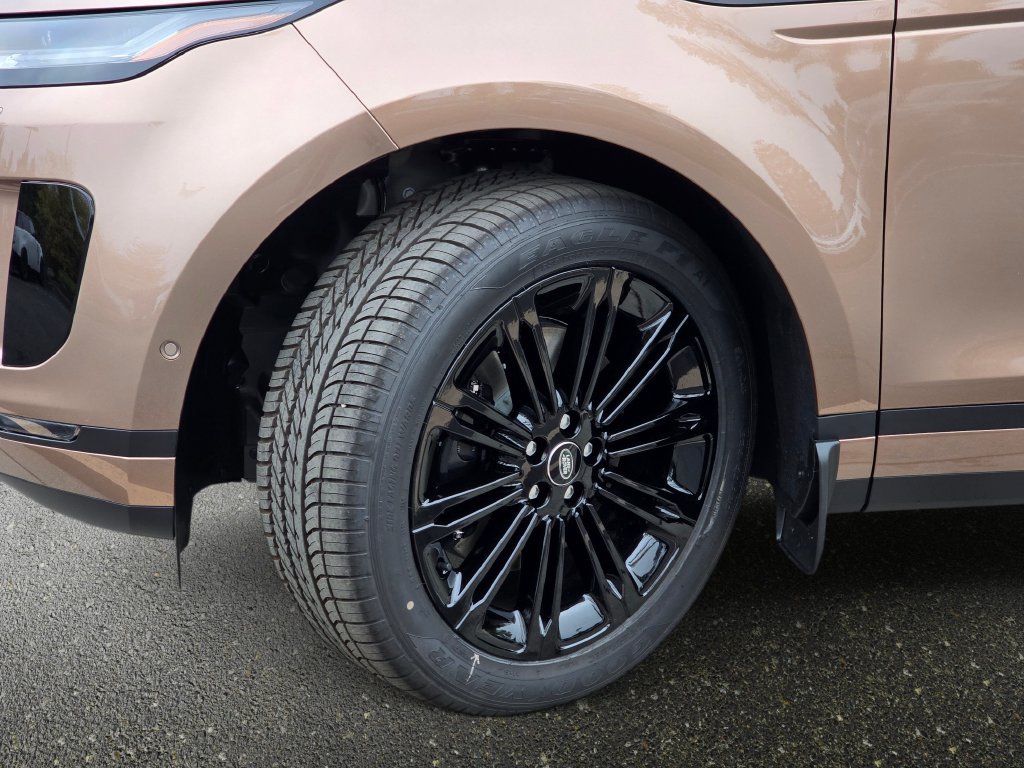 New 2026 Land Rover Range Rover Evoque S AWD/4WD image 32