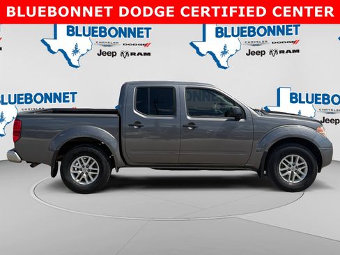 Used 2019 Nissan Frontier SV RWD image 4