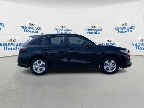 Used 2024 Honda HR-V LX image 9