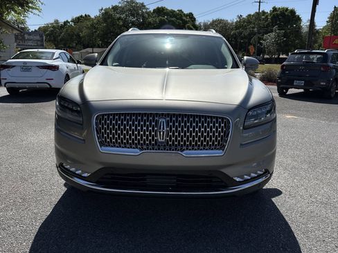 Used 2023 Lincoln Nautilus Reserve w/ Equipment Group 202A AWD/4WD image 8