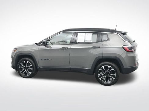 Used 2024 Jeep Compass Limited AWD/4WD image 10