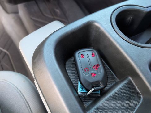 Used 2019 Chevrolet Silverado 1500 LT w/ All-Star Edition AWD/4WD image 20