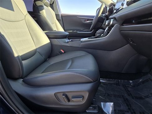 Certified 2022 Toyota RAV4 Limited image 16