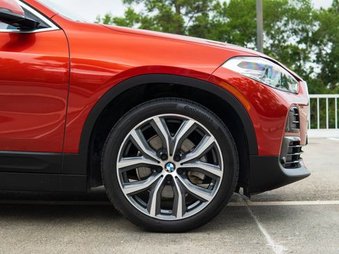 Used 2022 BMW X2 sDrive28i w/ Convenience Package FWD image 17