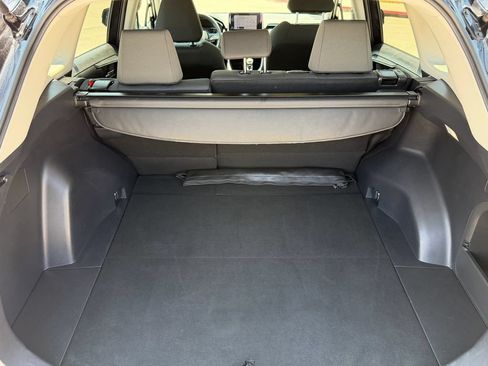 Used 2025 Toyota RAV4 XLE AWD/4WD image 14