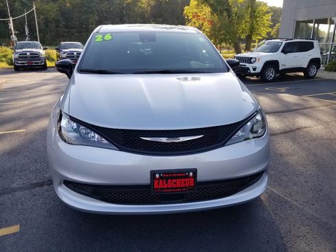 New 2026 Chrysler Voyager LX image 2