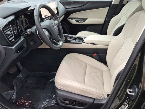 Used 2026 Lexus NX 350 AWD w/ Accessory Package (Z1) image 16