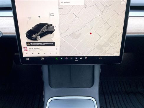 Used 2022 Tesla Model 3 Long Range image 9