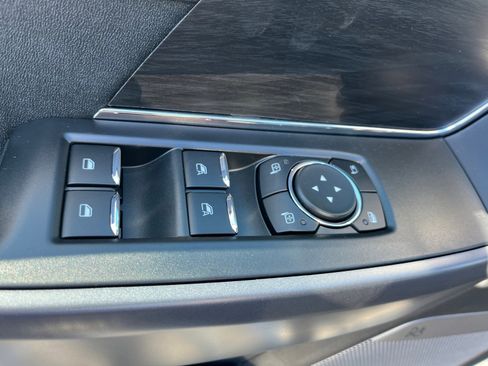 New 2025 Ford F150 Lariat w/ Equipment Group 501A Mid image 13