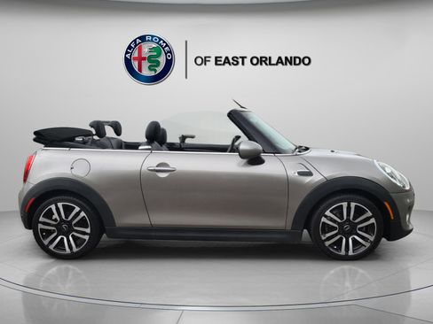 Used 2019 MINI Cooper Convertible w/ Premium Package FWD image 13