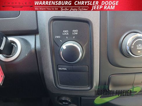 Used 2014 RAM 1500 Express AWD/4WD image 22