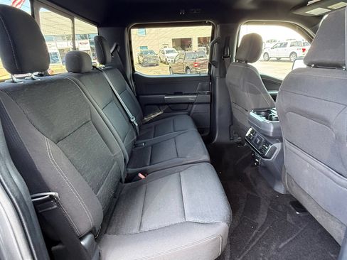 Used 2022 Ford F150 XLT w/ Equipment Group 302A High AWD/4WD image 15