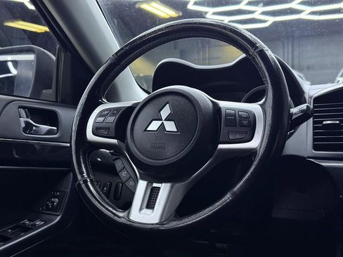 Used 2014 Mitsubishi Lancer Evolution GSR image 21