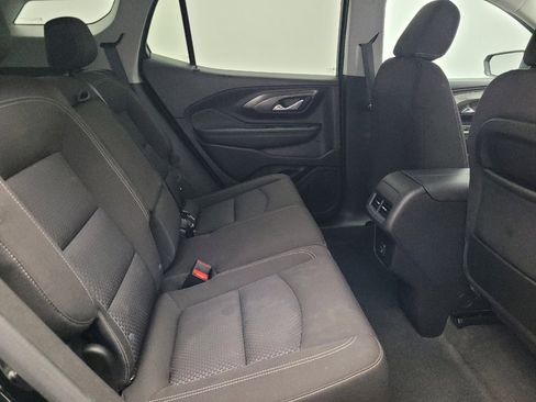 Used 2024 GMC Terrain SLE image 19