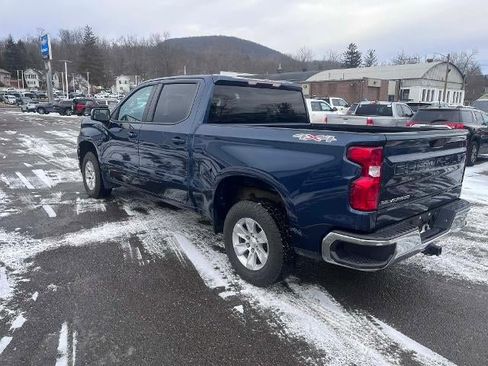Used 2021 Chevrolet Silverado 1500 LT image 4