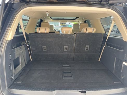 Used 2024 Ford Expedition Max Limited image 16